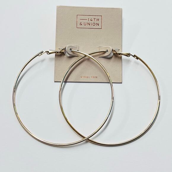 14th and Union Elegant Gold Hoop Earrings - Picture 1 of 4